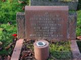 image of grave number 912095